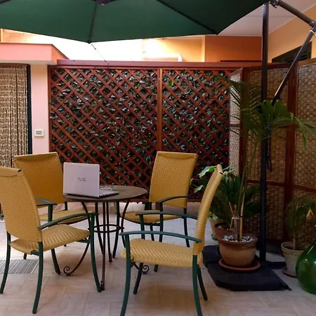 Viaprimaldo Nocleg ze śniadaniem 3*